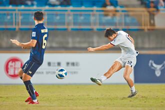 足球》1：6負泰 總教練請辭 中華男足 無緣亞洲盃