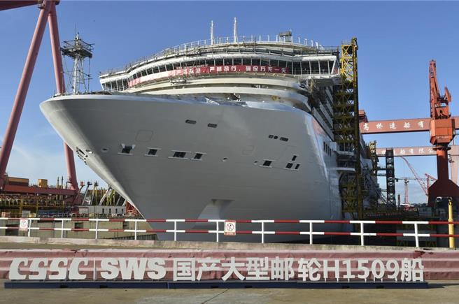 一艘建设中的邮轮。图为示意图。（摘自新华社）