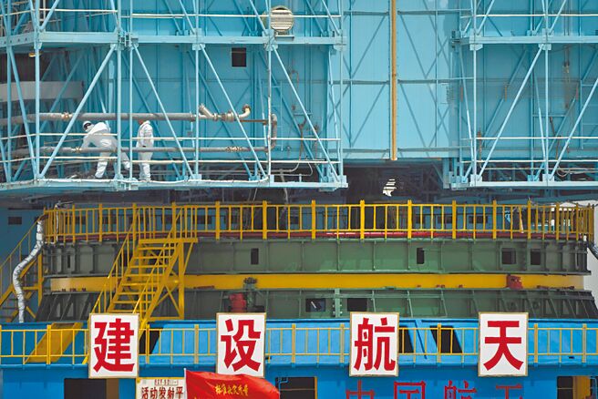 中国正倾力追赶美国在低轨卫星通讯领域的领先地位。图／美联社