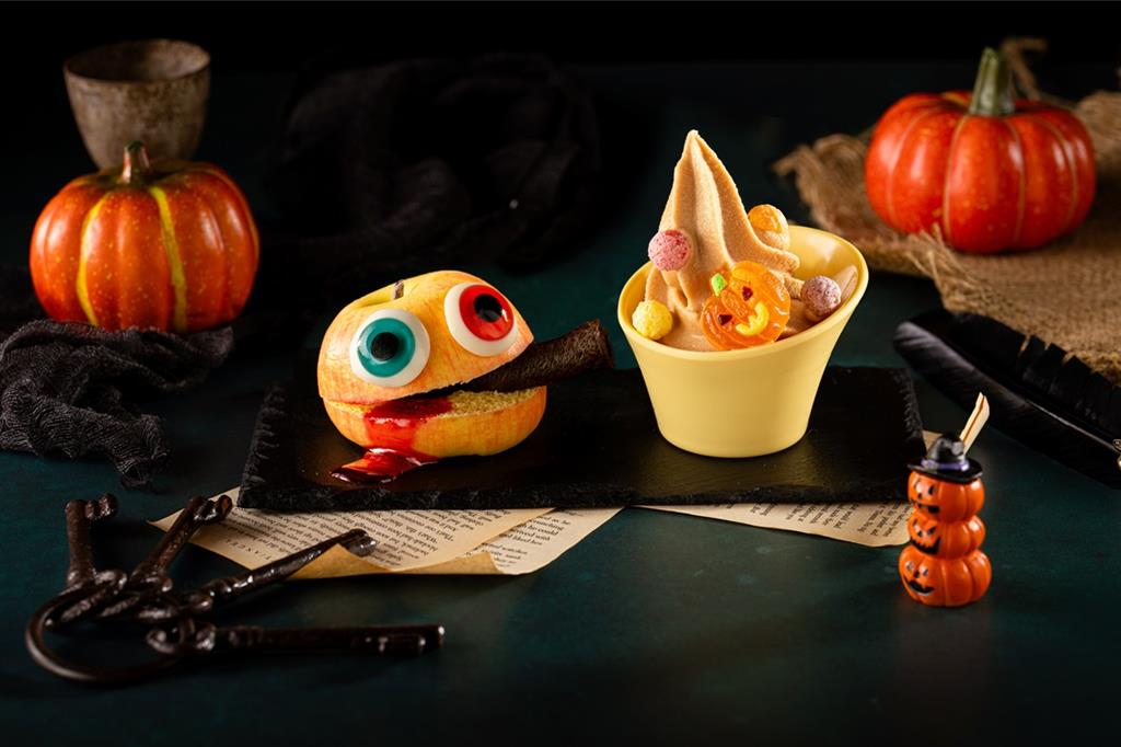 品田牧場10月17日至31日消費任一套餐，加價59元可吃萬聖節限定甜點「蘋果鬼鬼和霜淇淋」。（王品集團提供／朱世凱台北傳真）