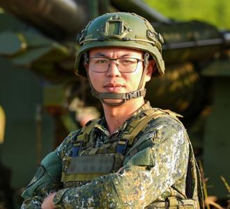 【澎防部鎮疆操演】直瞄射擊仰賴專業 戰場靈活應用