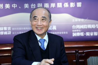 郝PO合照「谢谢王院长倾囊相授」 王金平：期许没针对特定人