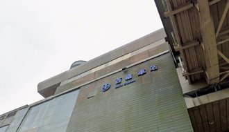 百福車站民眾硬闖軌道！太魯閣號進站直接撞上慘死