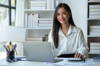 不靠谁也能过得好 3星座女能干又超会赚