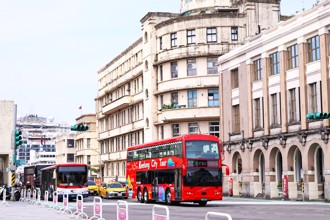 力求基隆雙層觀光巴士盡早上路 謝國樑盼親自與交通部協調取得合格車證