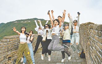 保持交流 繼續前行