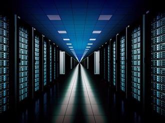 小摩喊Q4出货季增60％！鸿海、广达、纬颖、纬创、台达电...AI伺服器5雄选谁？专家1表评