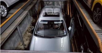 機械車位兩度出包險遭砸死 業者態度消極住戶求助無門