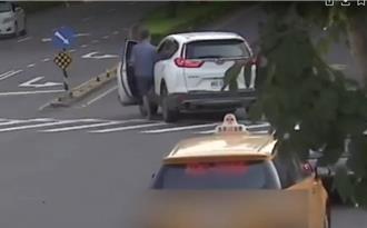 開車右轉撞國中生害臉部傷    駕駛瞎扯「趕時間」未報案肇逃