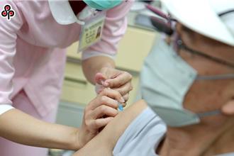 流感病毒多株流行 專家示警：曾染疫者仍需接種防重症