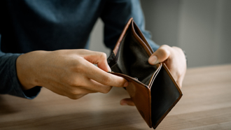 年薪1500萬卻淪月光族 高薪存不到錢原因慘烈