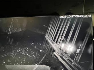 燕子口堰塞湖溢流道路畫面曝 明早執行壩體降挖