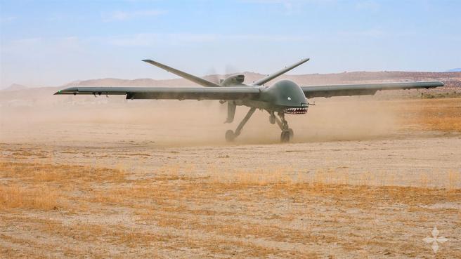 短场起降型「灰鹰」可在简陋环境完成起降，大幅提升部署弹性。
（取自通用原子公司网站）