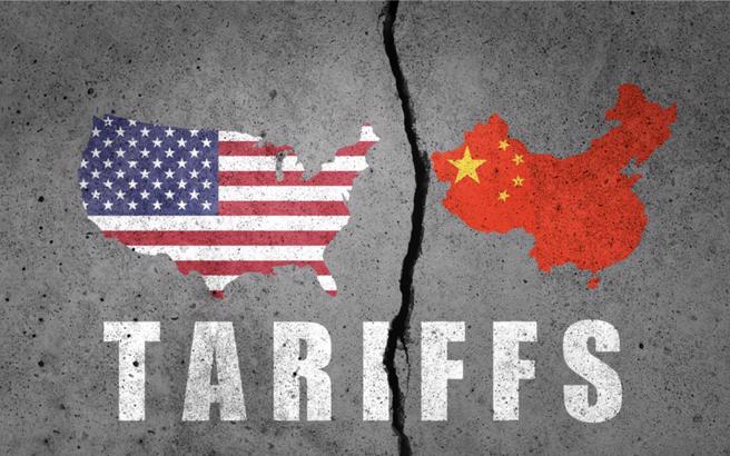 川普表示，美国扬言要对中国课徵高关税并无法持续长久，他还说美国将会与中国相处良好。(示意图/Shutterstock)