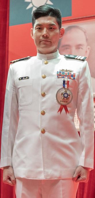 【國軍楷模】陳育傑磨專業、凝向心  捍衛海疆奠戰力