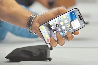 全球手機Q3出貨量年增4％