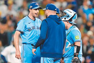 MLB》瘋狂麥斯怒吼 藍鳥追平水手