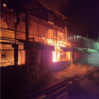 台南後壁蘭花園區起火 蝴蝶蘭廠房全毀