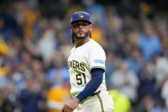 MLB》酿酒人遭横扫出局 准备卖掉王牌投手