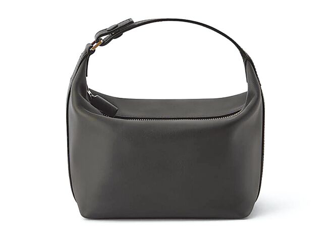 Valextra Mochi Sublime墨黑色手提肩背包。（Valextra提供）