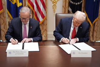抗中！澳簽2,602億稀土協議 與美交換核潛艦承諾