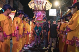 北台灣最大太子廟遶境盛世！第2天高城社區滿滿人潮與暖心故事