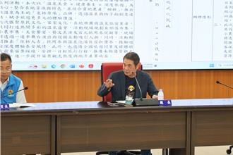 鍾東錦向輝達招手  提供高鐵特定區用地