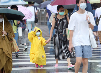 北市陽明山5校放豪雨假 宜蘭4里2校明停班課