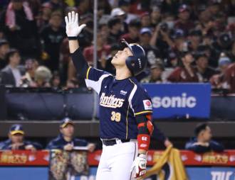 中職》詹子賢紅不讓 平野監督：非常感動的第1分