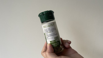開封辣椒粉驚見「蠕動白芝麻」 品牌大廠教正確保存法