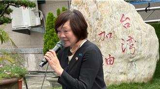安倍昭惠訪高雄  淚眼向亡夫銅像報告：高市早苗當選首相