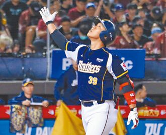 中職》詹欸開轟獻亡父 中信完封樂天