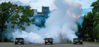 化學兵36群煙幕營發煙訓練 煙幕遮蔽效果超壯觀