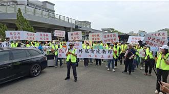 台南北外環高架南移惹怒居民 百人抗議要求重啟環評