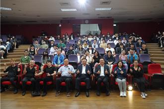 音樂式生命教育！中華大學搖滾演講體驗生命教育