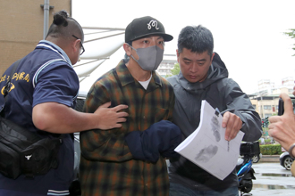 坤達6年前拍「一日檢察官」！聊逃兵話題諷刺畫面被挖出