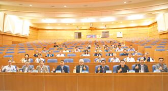 勤益科大 泽米科技董座返校演讲