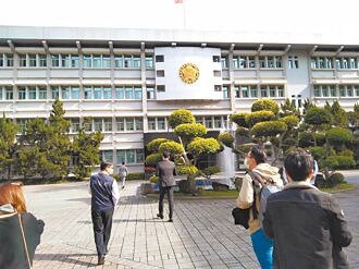 台北 生技美魔女窃密案外案 调查官涉泄密 13路大搜索