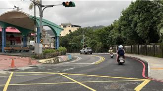 依山而建事故多 基隆3危險路段設「視覺化減速標線」