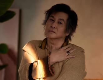 〈星星點燈〉歌手怒控坐輪椅遭「連滾帶爬進飛機」 深圳機場道歉了