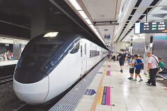 台鐵夜點費漲逾3倍 8千人受惠