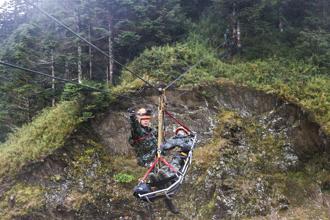 【高寒地救援訓練班期末鑑測】無劇本實地救援行動 淬鍊特種搜救能量