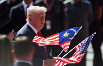 影》美中談判接近達成協議 進入「最後細節」 川普抵大馬嗨跳