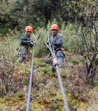 【高寒地救援訓練班期末鑑測】最終試煉告捷 展專業搜救能量
