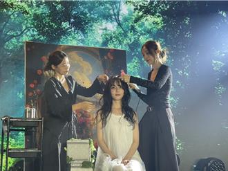 万能科大携手美髮品牌 校园时尚髮型秀「雾幕」登场