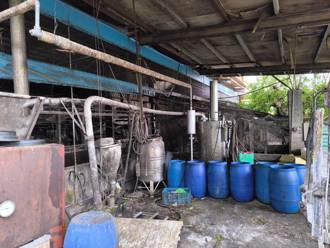 台中嚴防偷餵豬隻吃廚餘 37養豬場「一對一視訊監控」