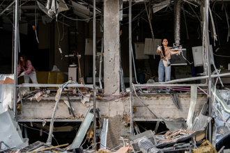 德國能源部長賴歇訪問基輔  首次體驗躲空襲避難所