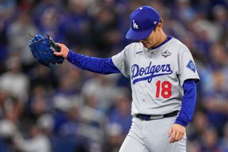 日職》山本由伸都達不到 「澤村賞」下調局數、完投嚴苛標準