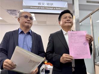 張峻鬧場踹桌 傅崐萁控：線報指稱有人要鬧場  質疑中央介入放任