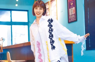 公公突过世！女星退机票 遭航空公司冷血回覆「一句话」气到落泪